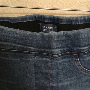Old Navy Jeans - Old Navy Skinny Pull On Jeans 14 Old Navy Jeans - Old Navy Skinny Pull On Jeans 14